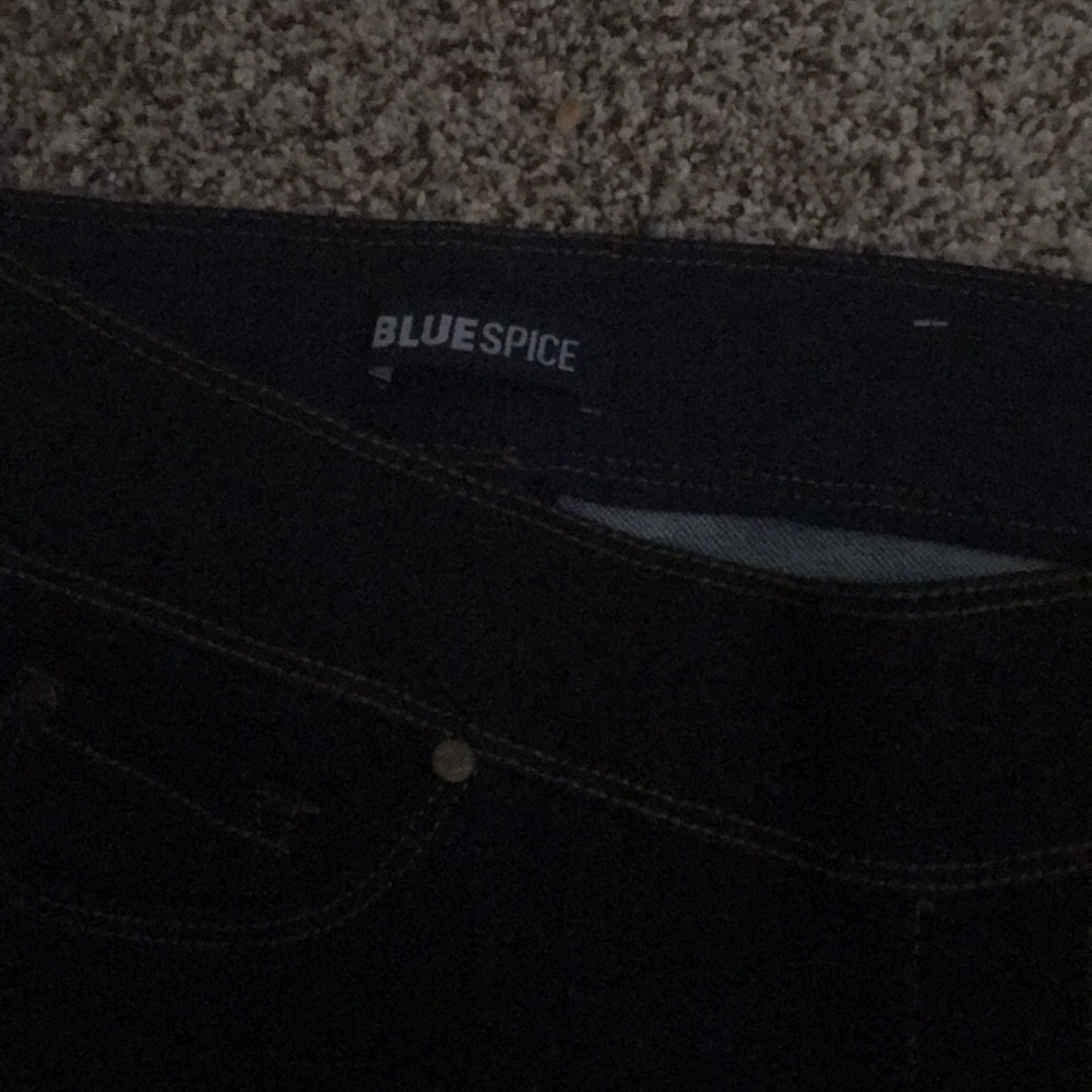 Jeans - Picture 2 of 3